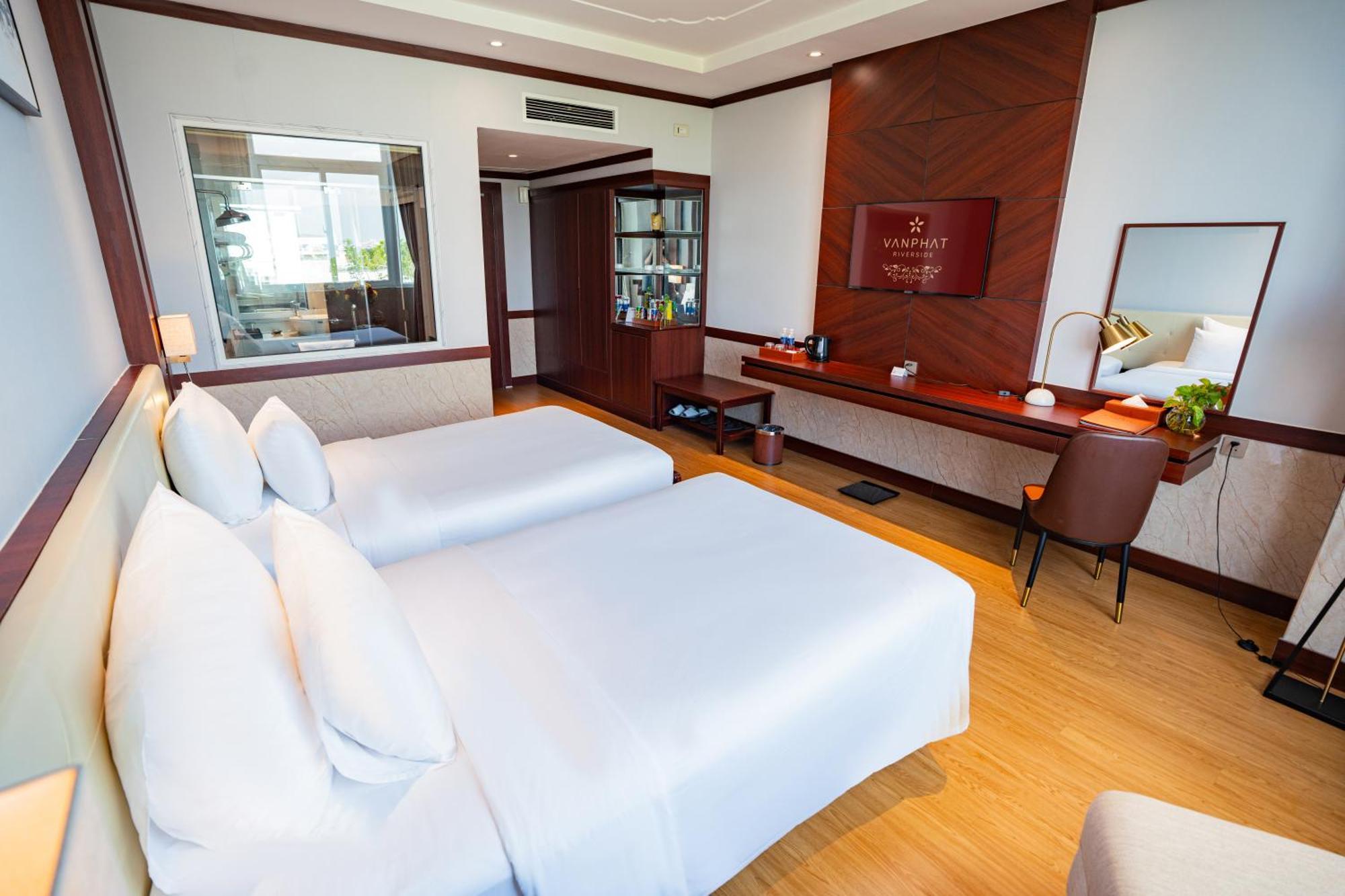 Van Phat Riverside Hotel Can Tho Rum bild